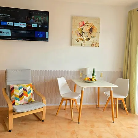 شقة Ocean Sunset View, Air Conditioned, Renovated *