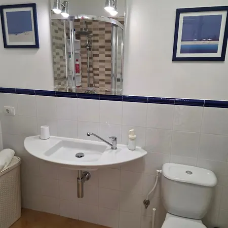 Ocean Sunset View, Air Conditioned, Renovated شقة *